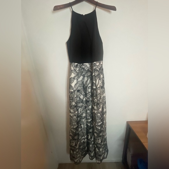 Aidan Mattox Halter Embroidered Long Gown, Pockets, Black White Size 12 - Picture 2 of 9